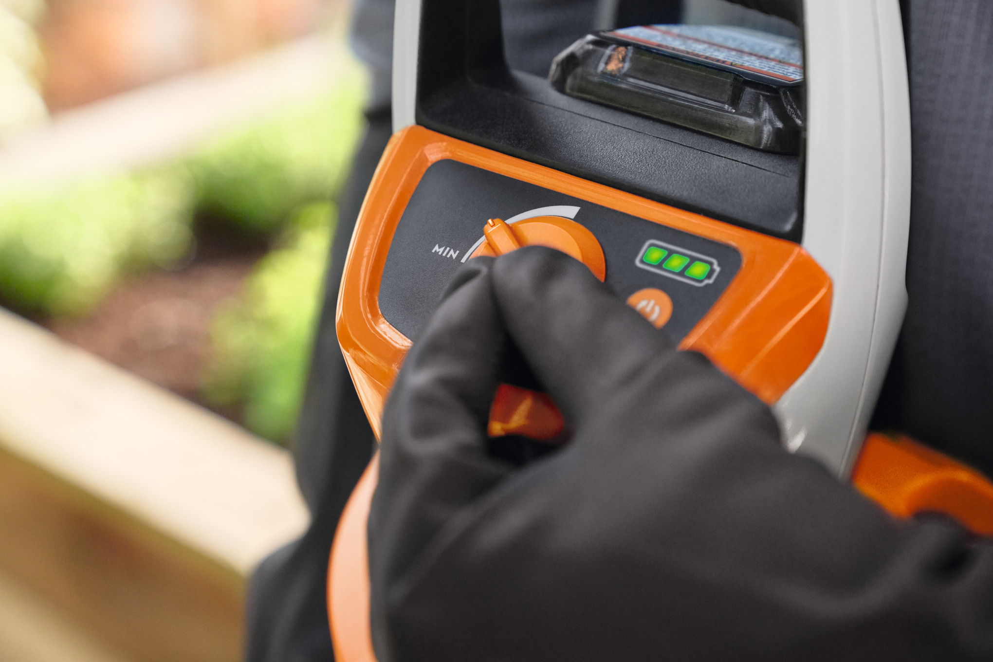 STIHL SGA 30 Battery Sprayer